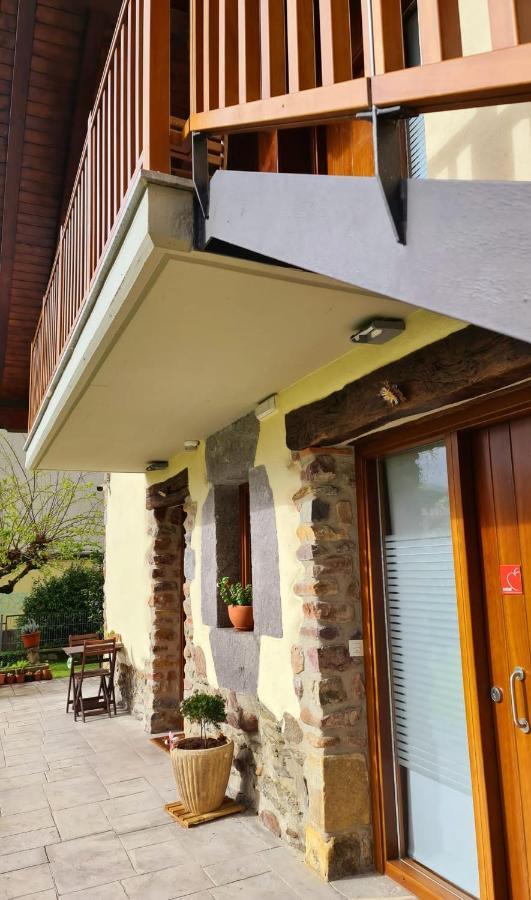 Apartamentos Aldagaia Ернани Екстериор снимка