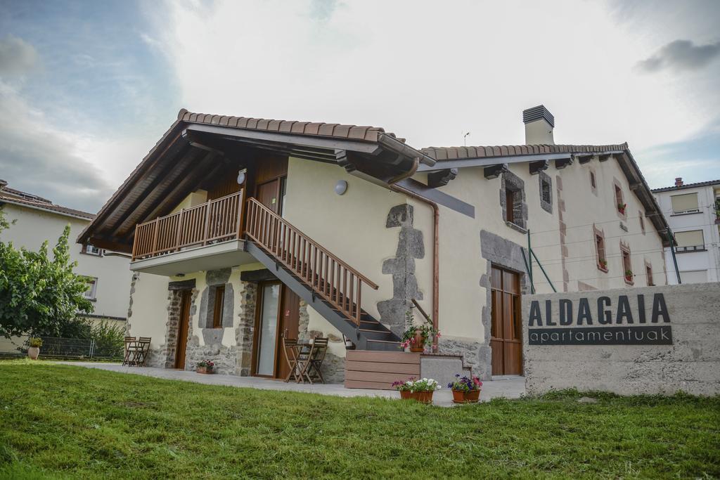 Apartamentos Aldagaia Ернани Стая снимка